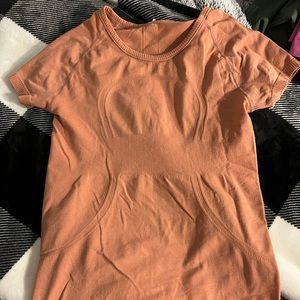 Lululemon Swiftly Tee